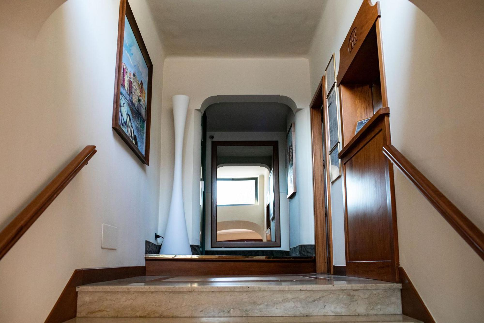 Rex Hotel Residence Генуя Екстер'єр фото