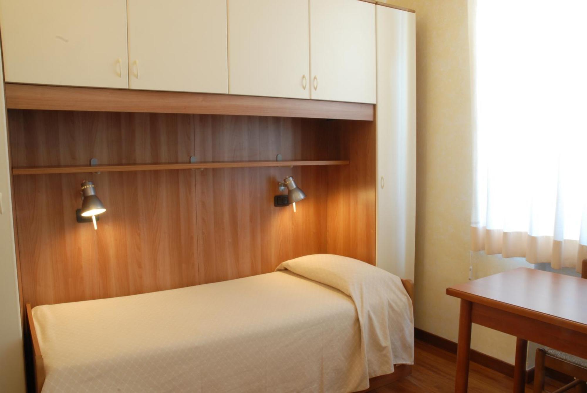 Rex Hotel Residence Генуя Екстер'єр фото