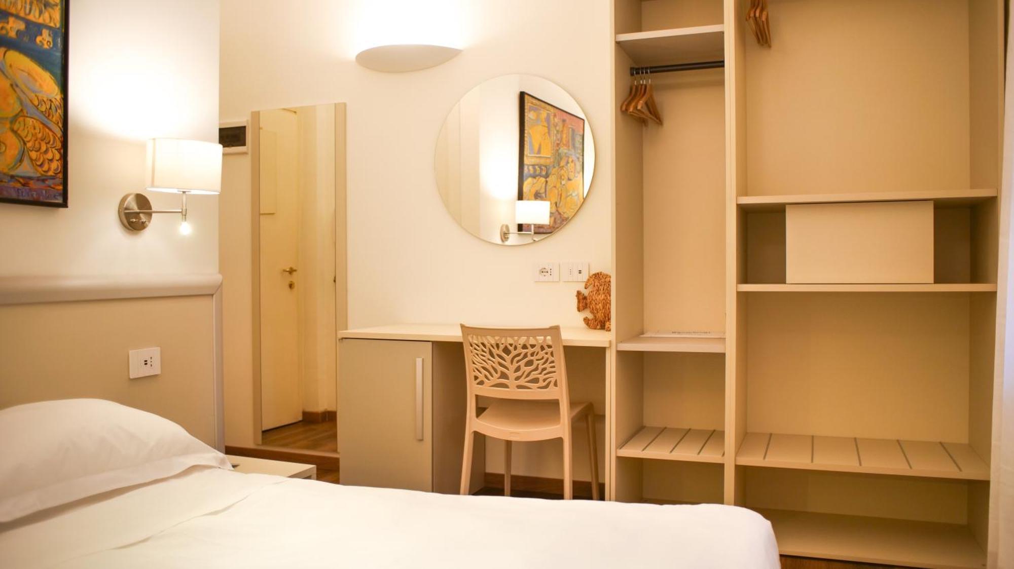 Rex Hotel Residence Генуя Екстер'єр фото